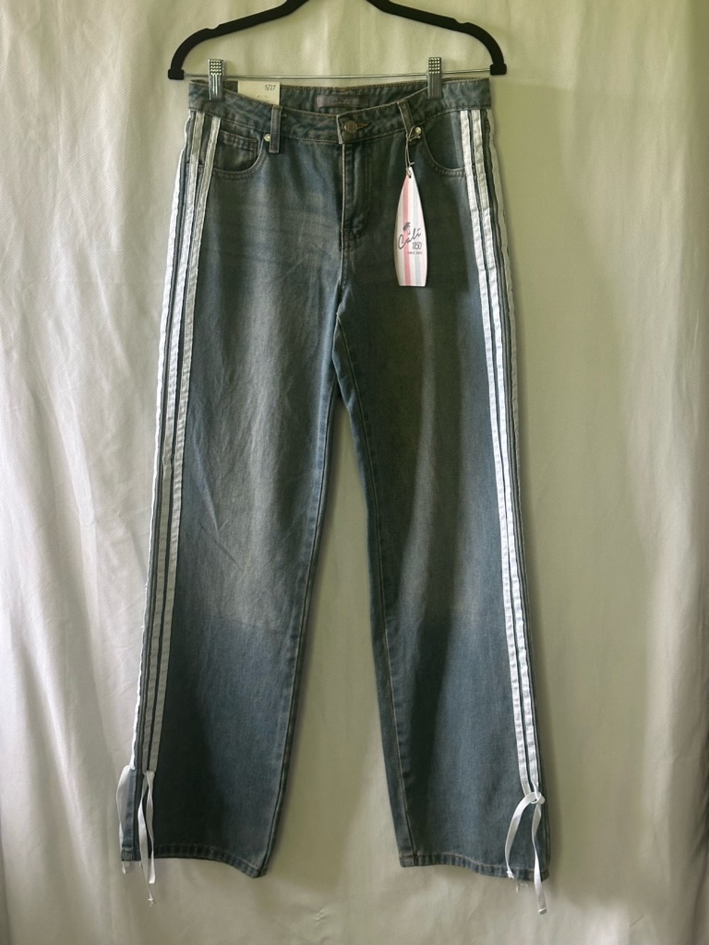 Cali 1850 Side Stripe Bow Hem Wide Leg Jeans Women’s 5/27 NWT
